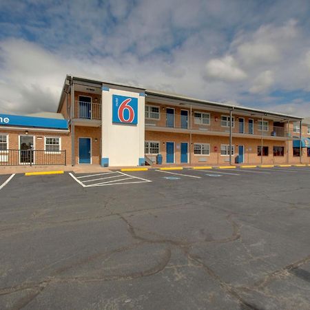 Motel 6-Falls Church, Va - Arlington Boulevard Exteriér fotografie